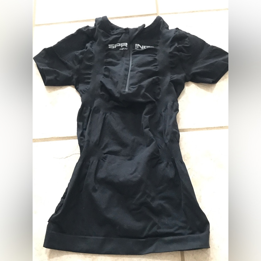 Revo2 under shirt. Mens Small Black